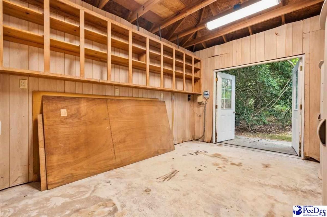 1352 Cottingham Photo 47