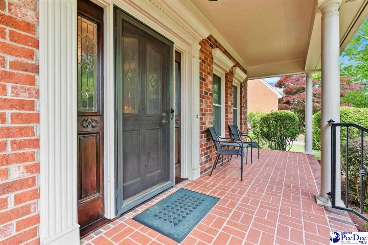1352 Cottingham Photo 49