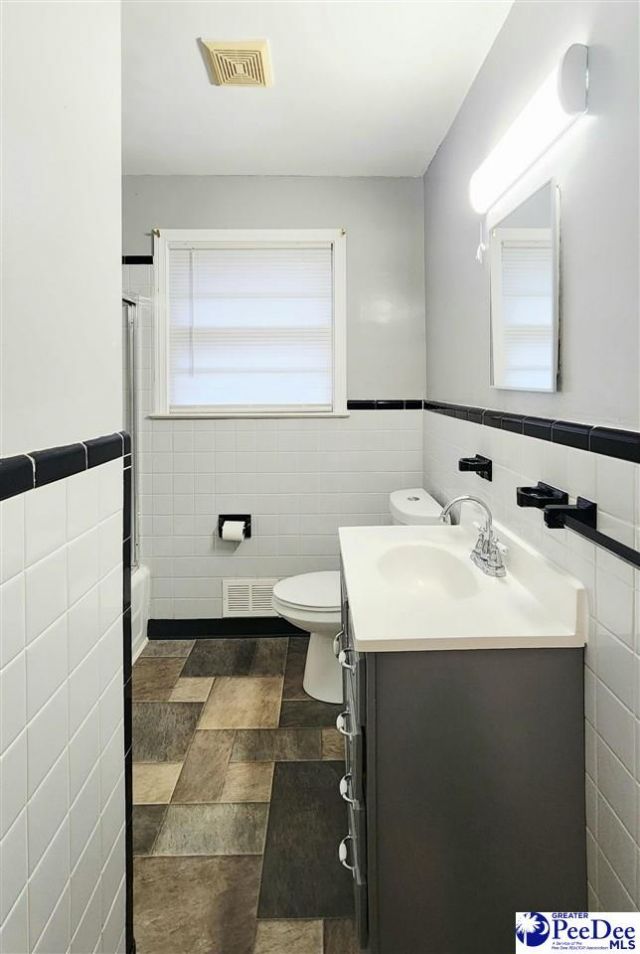 1321 E Washington Street Photo 23