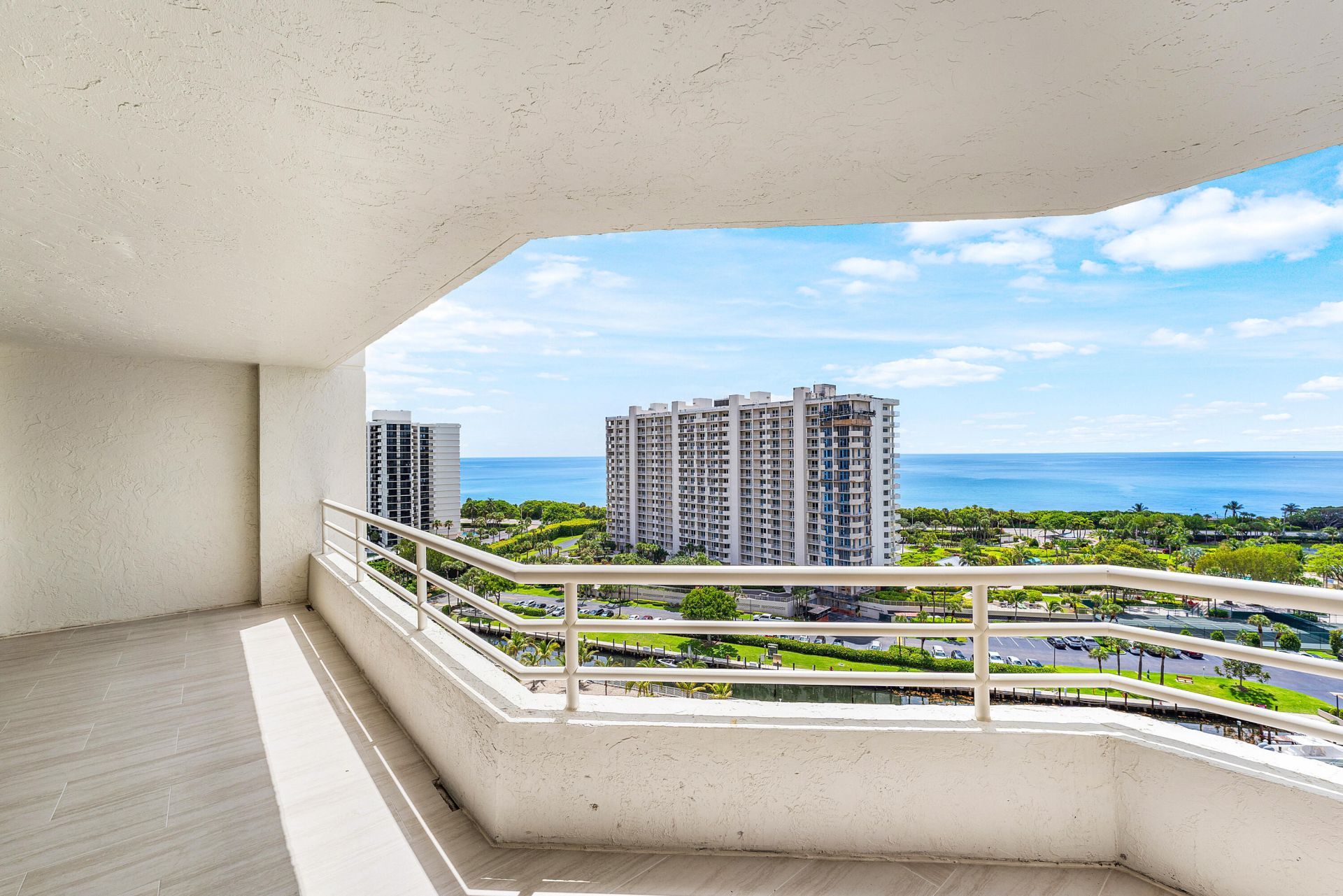 4201 N Ocean Boulevard, Unit 1407, Boca Raton, FL 33431 Photo