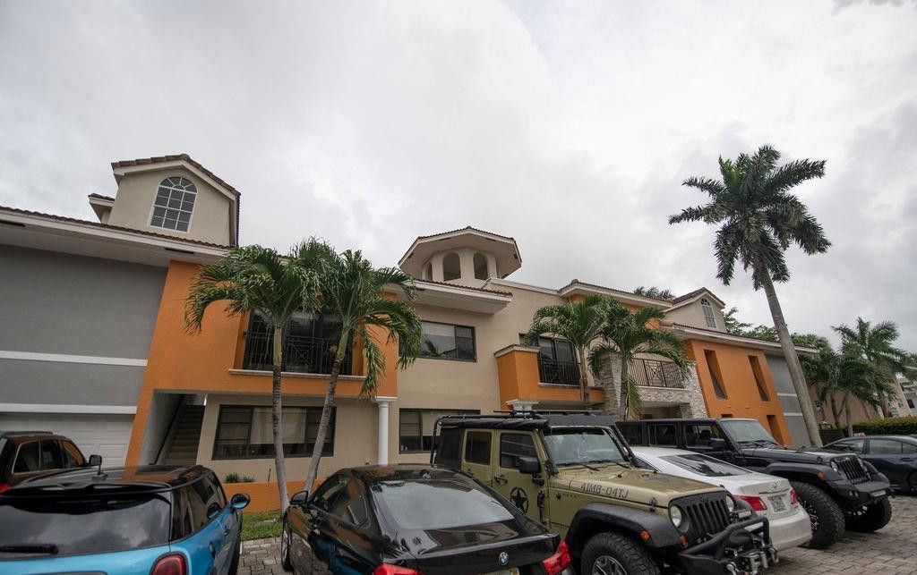 64 Isle Of Venice Drive, Fort Lauderdale, FL 33301 Photo