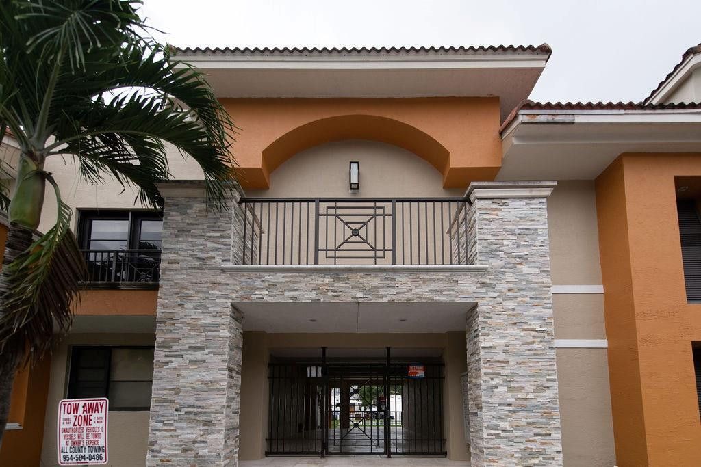 64 Isle Of Venice Drive, Fort Lauderdale, FL 33301 Photo