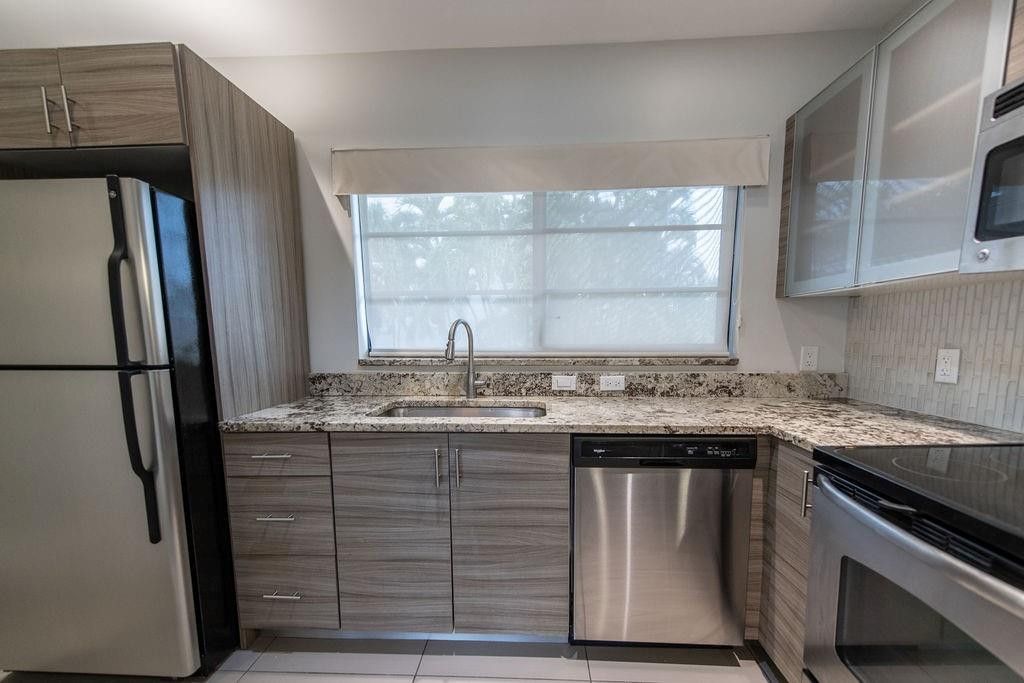 64 Isle Of Venice Drive, Fort Lauderdale, FL 33301 Photo
