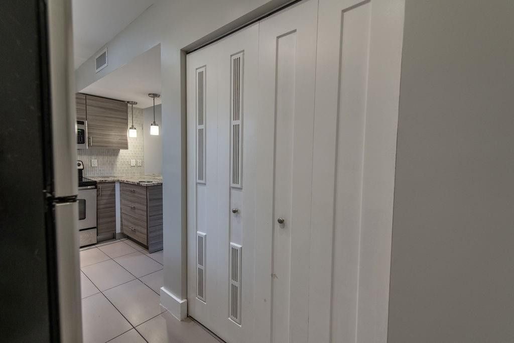 64 Isle Of Venice Drive, Fort Lauderdale, FL 33301 Photo