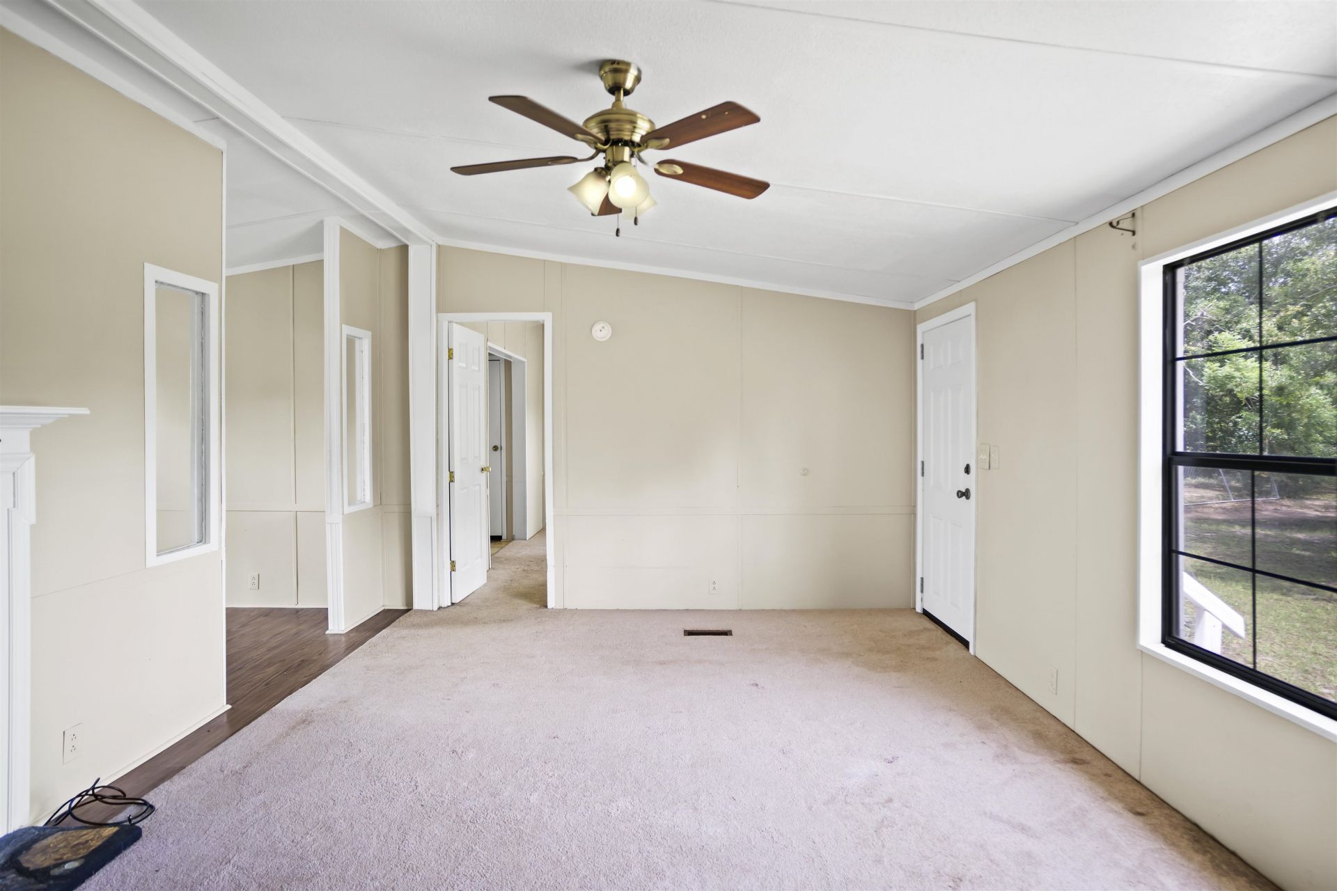 10461 NW 1st Street , Bristol, FL 32321 Photo