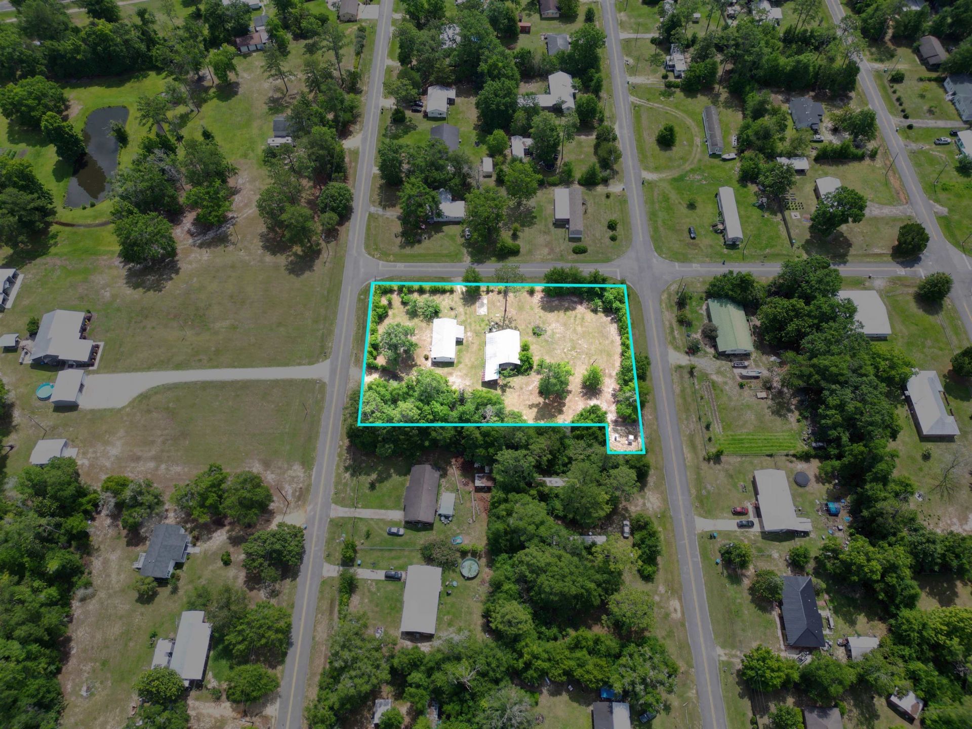 10461 NW 1st Street , Bristol, FL 32321 Photo
