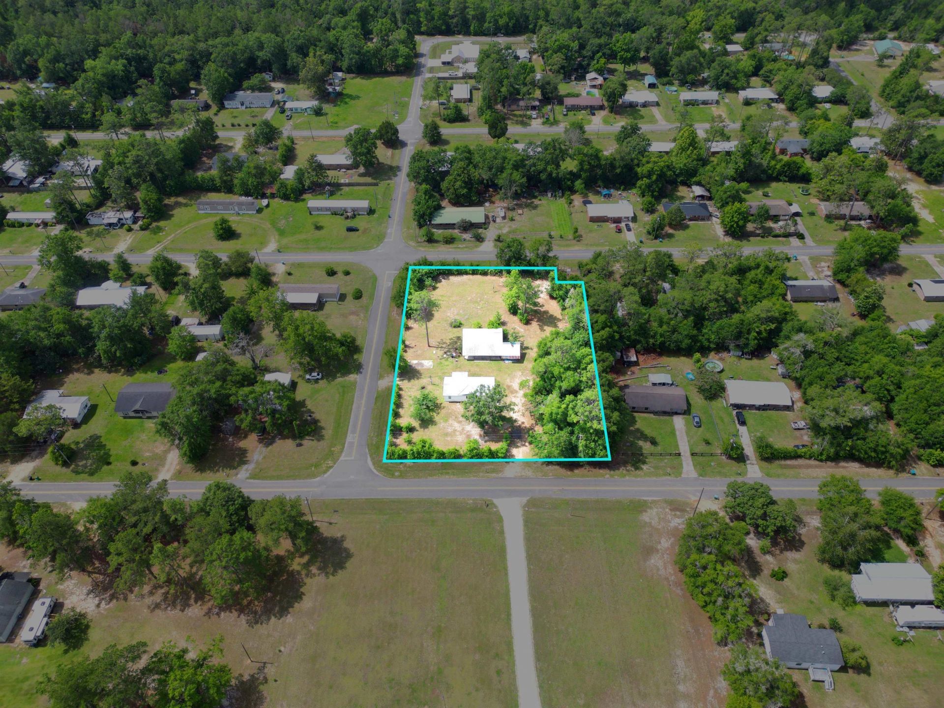10461 NW 1st Street , Bristol, FL 32321 Photo