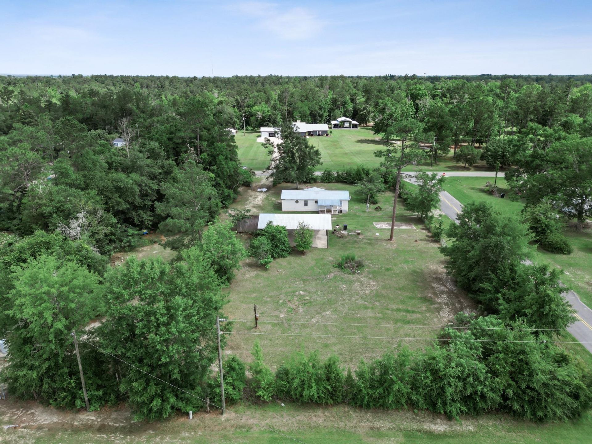 10461 NW 1st Street , Bristol, FL 32321 Photo