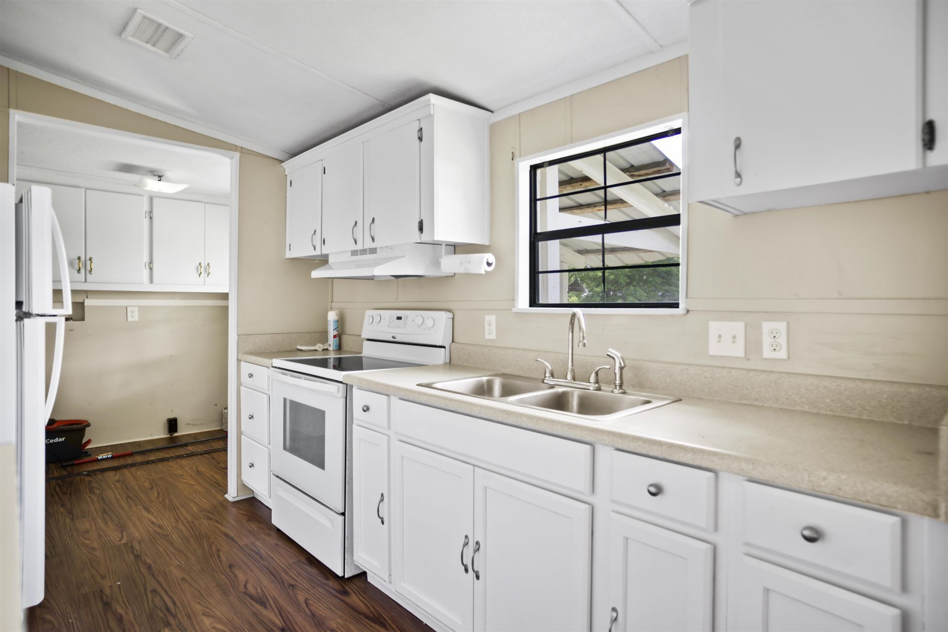 10461 NW 1st Street , Bristol, FL 32321 Photo