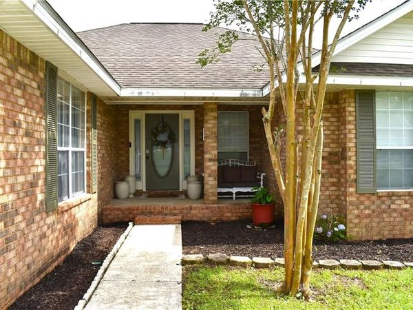 8209 Cheyenne Street S, Theodore, AL 36582