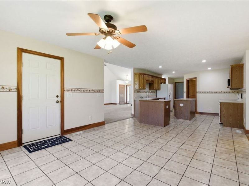 1000 Richards Way, West Farmington, OH 44491 Photo 10