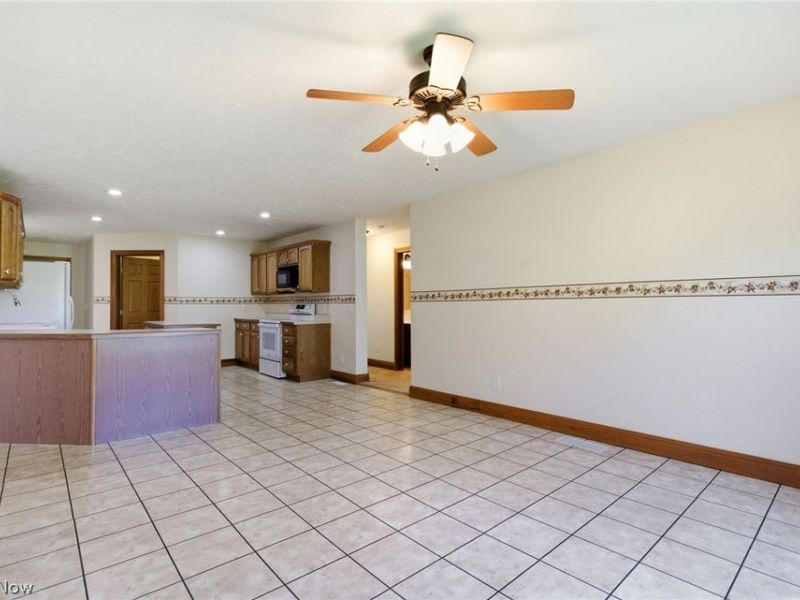 1000 Richards Way, West Farmington, OH 44491 Photo 11