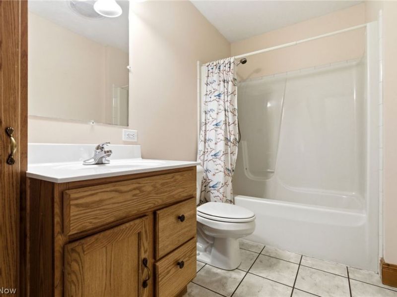 1000 Richards Way, West Farmington, OH 44491 Photo 23