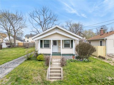829 Indian Trail , Akron, OH 44314