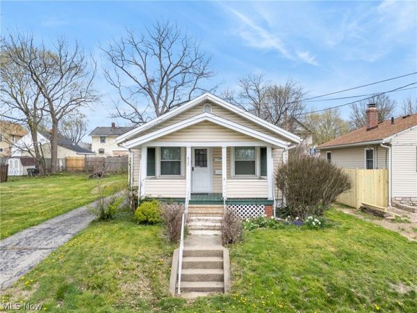 829 Indian Trail , Akron, OH 44314