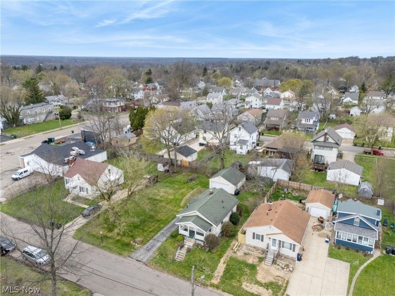 829 Indian Trail , Akron, OH 44314 Photo 35