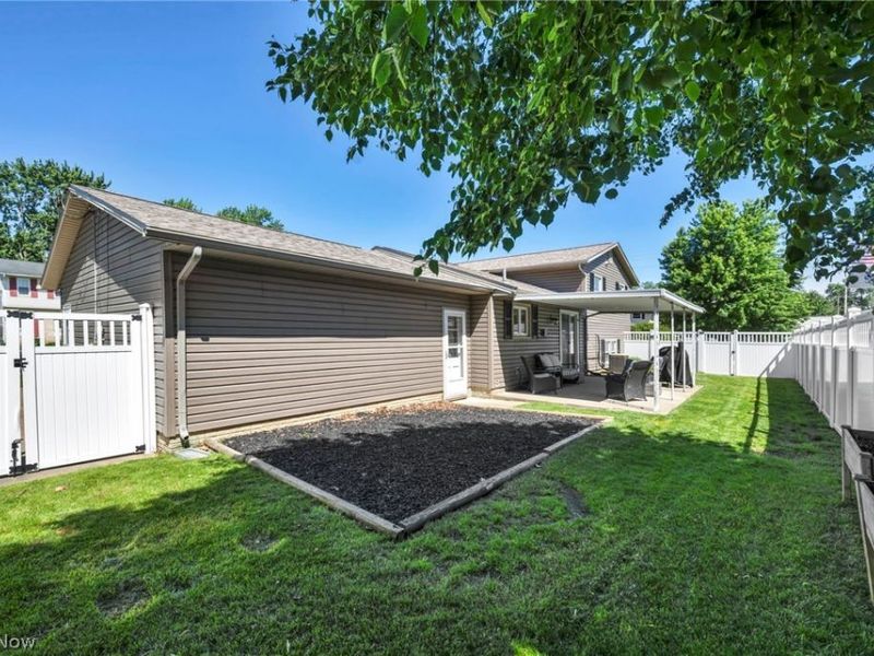 127 Edgefield Drive , Elyria, OH 44035 Photo 41
