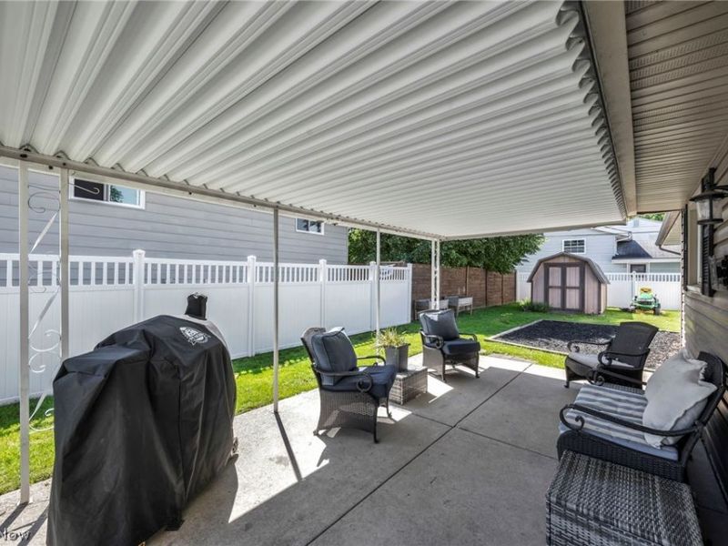127 Edgefield Drive , Elyria, OH 44035 Photo 42