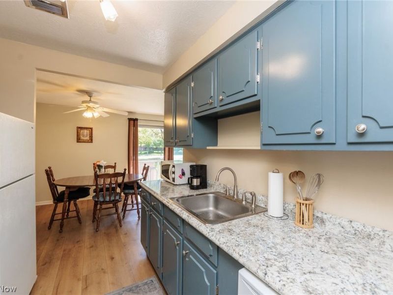 21841 River Oaks Drive , Unit B5, Rocky River, OH 44116 Photo 10