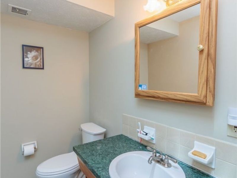 21841 River Oaks Drive , Unit B5, Rocky River, OH 44116 Photo 17