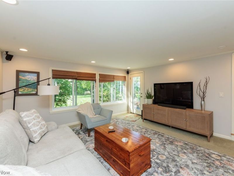 21581 Kenwood Avenue, Rocky River, OH 44116 Photo 10
