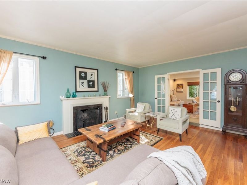 21581 Kenwood Avenue, Rocky River, OH 44116 Photo 4
