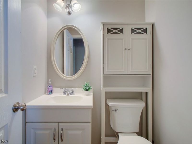 8225 Lancaster Drive, Mentor, OH 44060 Photo 13