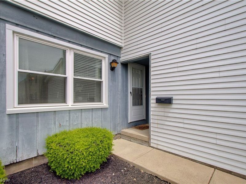 8225 Lancaster Drive, Mentor, OH 44060 Photo 25