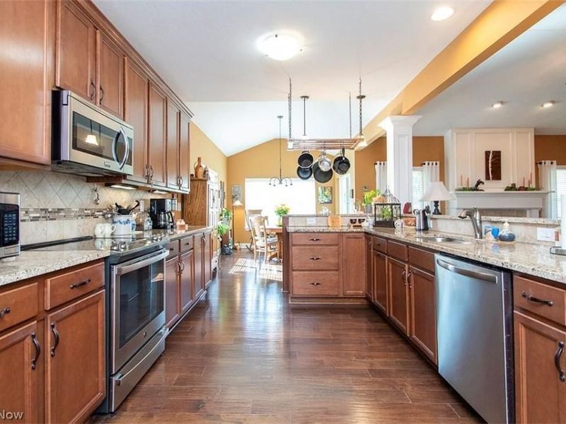 4004 Hedgewood Drive , Medina, OH 44256 Photo 14