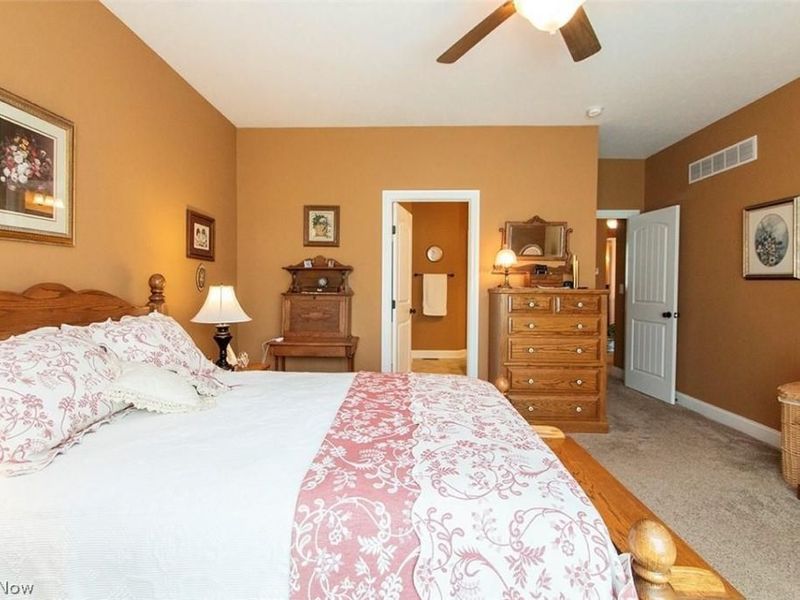 4004 Hedgewood Drive , Medina, OH 44256 Photo 18