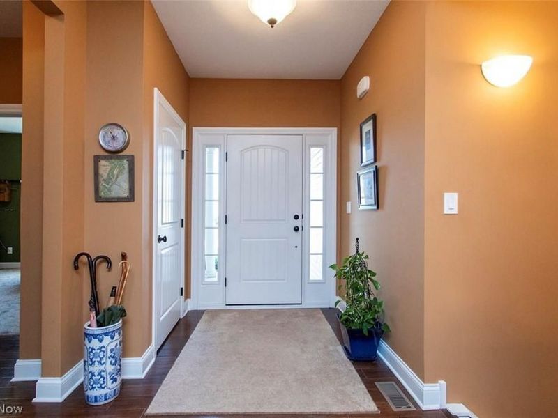 4004 Hedgewood Drive , Medina, OH 44256 Photo 3