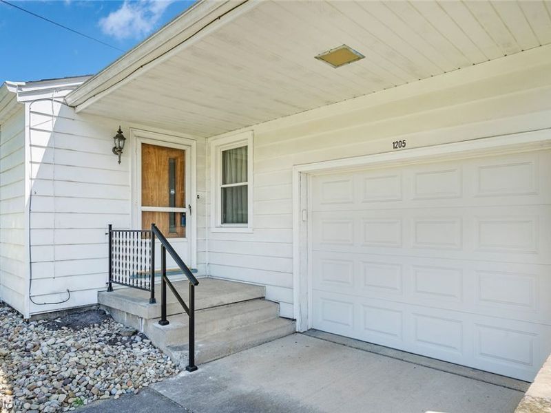 1205 Rose Avenue, Girard, OH 44420 Photo 7