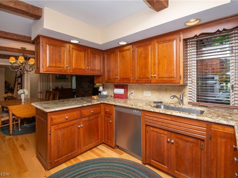 560-24 Russet Woods Lane , Aurora, OH 44202 Photo 15
