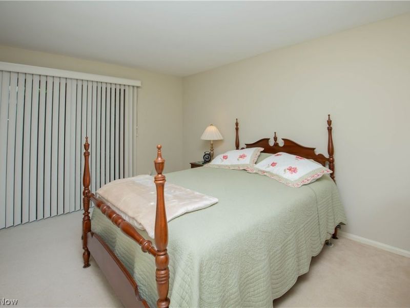 560-24 Russet Woods Lane , Aurora, OH 44202 Photo 23