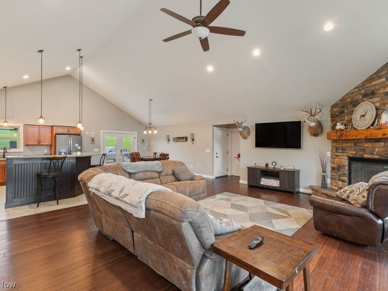5230 Kinsey Valley Road SW, New Philadelphia, OH 44663 Photo 11
