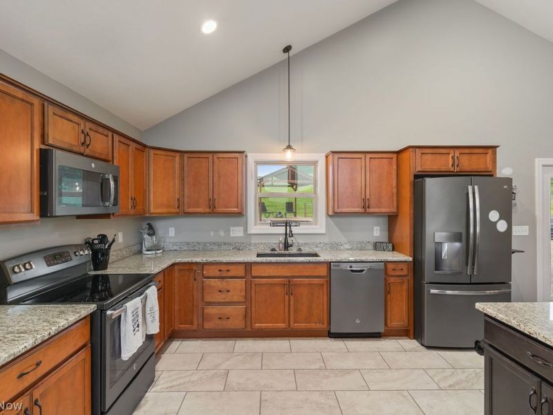5230 Kinsey Valley Road SW, New Philadelphia, OH 44663 Photo 13