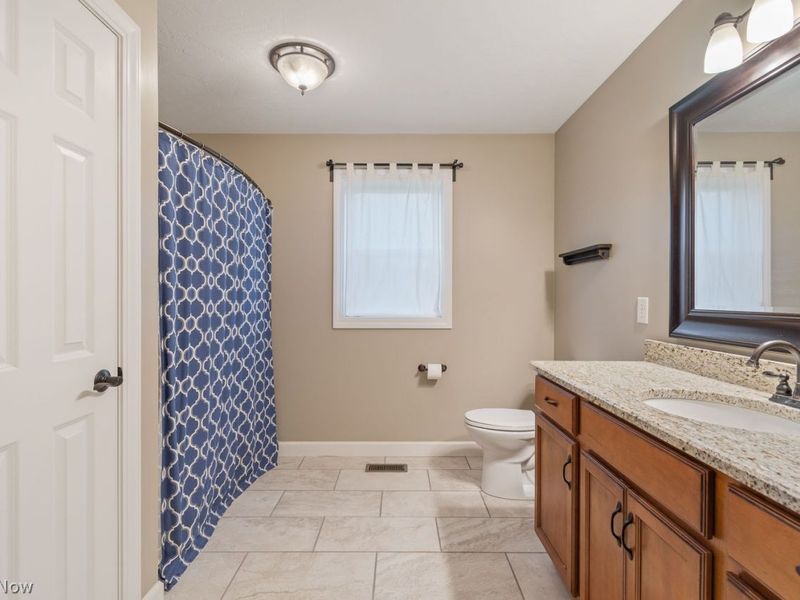 5230 Kinsey Valley Road SW, New Philadelphia, OH 44663 Photo 23