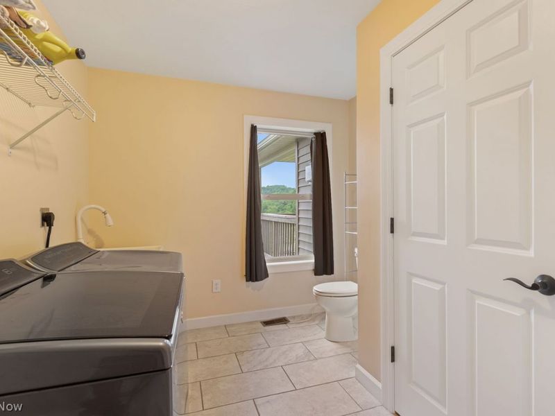 5230 Kinsey Valley Road SW, New Philadelphia, OH 44663 Photo 24