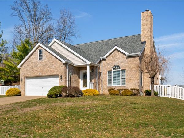 8116 Palomino Drive, Bridgeville, PA 15017
