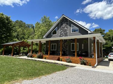 240 KINGTOWN Road, Barbourville, KY 40906