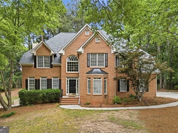 3235 Lake Russell Way, Buford, GA 30519
