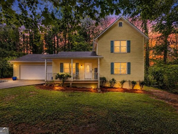 2800 Carrie Drive NW, Kennesaw, GA 30144