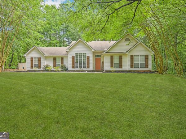 384 Marsha Way, Sharpsburg, GA 30277