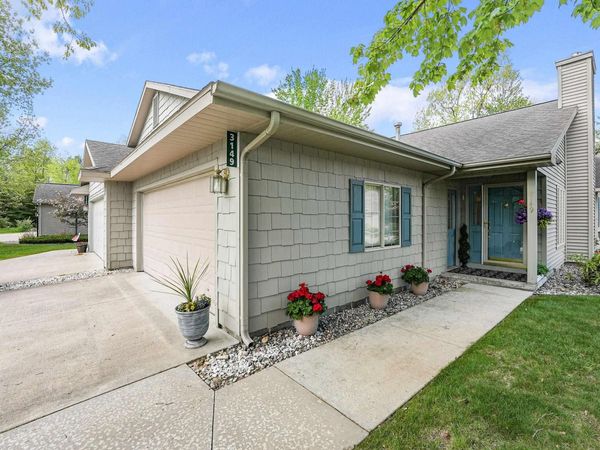 3149 Aspen Bluff, Unit 4, Traverse City, MI 49686