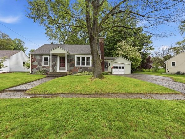 10 Lawrence Ave, South Hadley, MA 01075