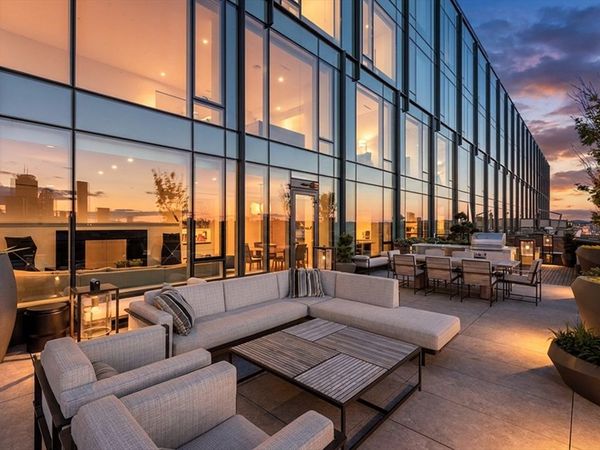 380 Harrison Ave, Unit 12J, Boston, MA 02118