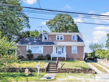 86 Vanguard , Bridgeport, CT 06606