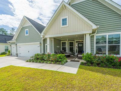 202 Huguenot Trail, Huger, SC 29450
