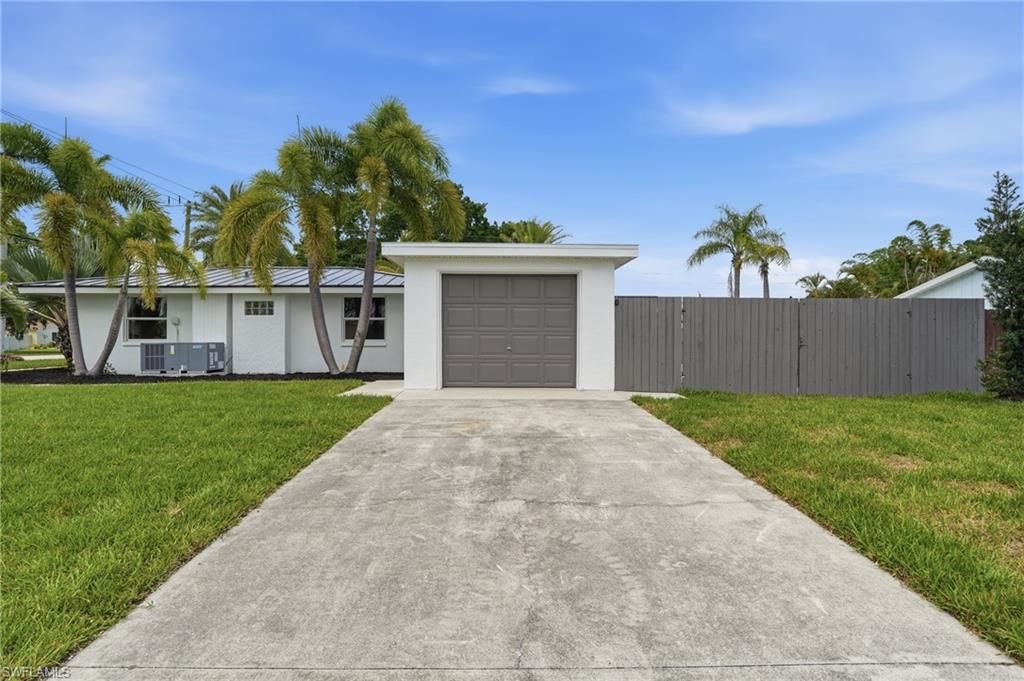11901 Mcgregor Blvd , Fort Myers, FL 33919 Photo