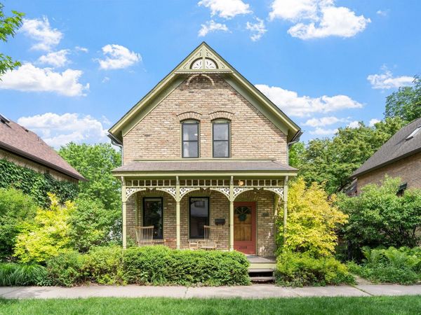2109 Milwaukee Avenue, Minneapolis, MN 55404